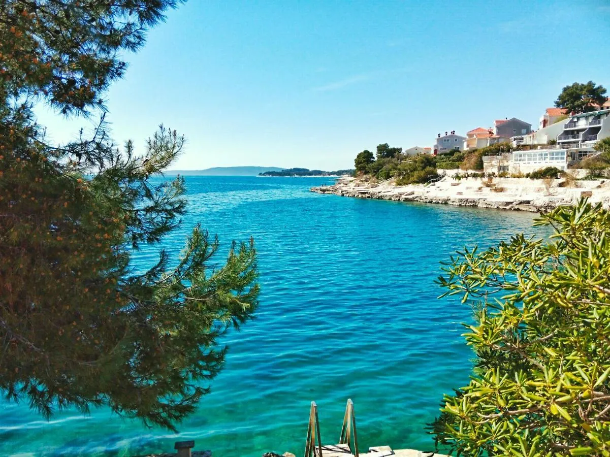 Surf & Joy - Croatia Vacation Rentals Seaview Apartment Okrug Gornji Croatia