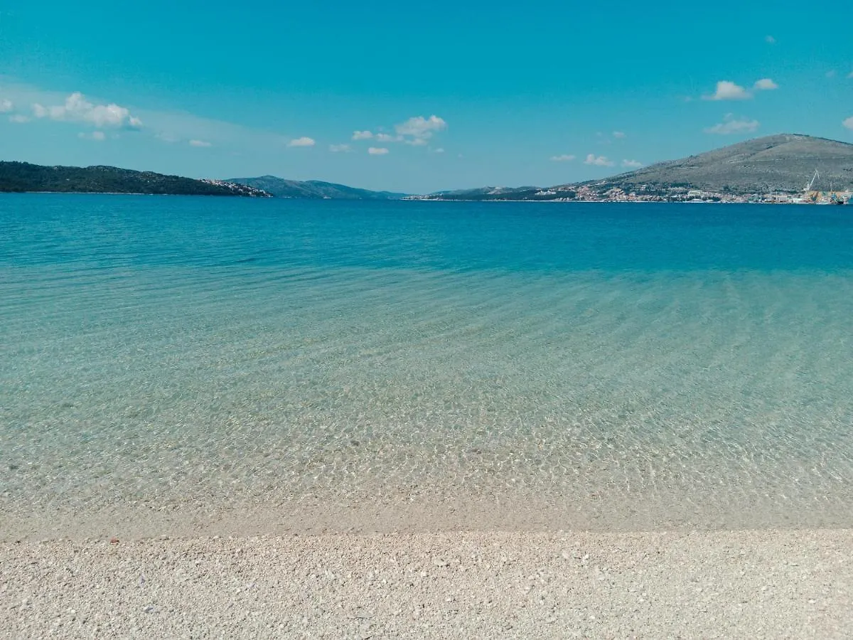 Surf & Joy - Croatia Vacation Rentals Seaview Apartment Okrug Gornji