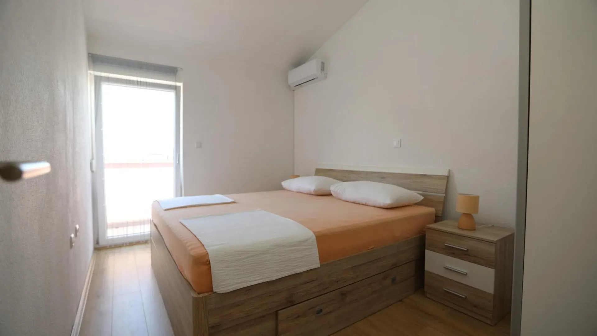 Surf & Joy - Croatia Vacation Rentals Seaview Apartment Okrug Gornji