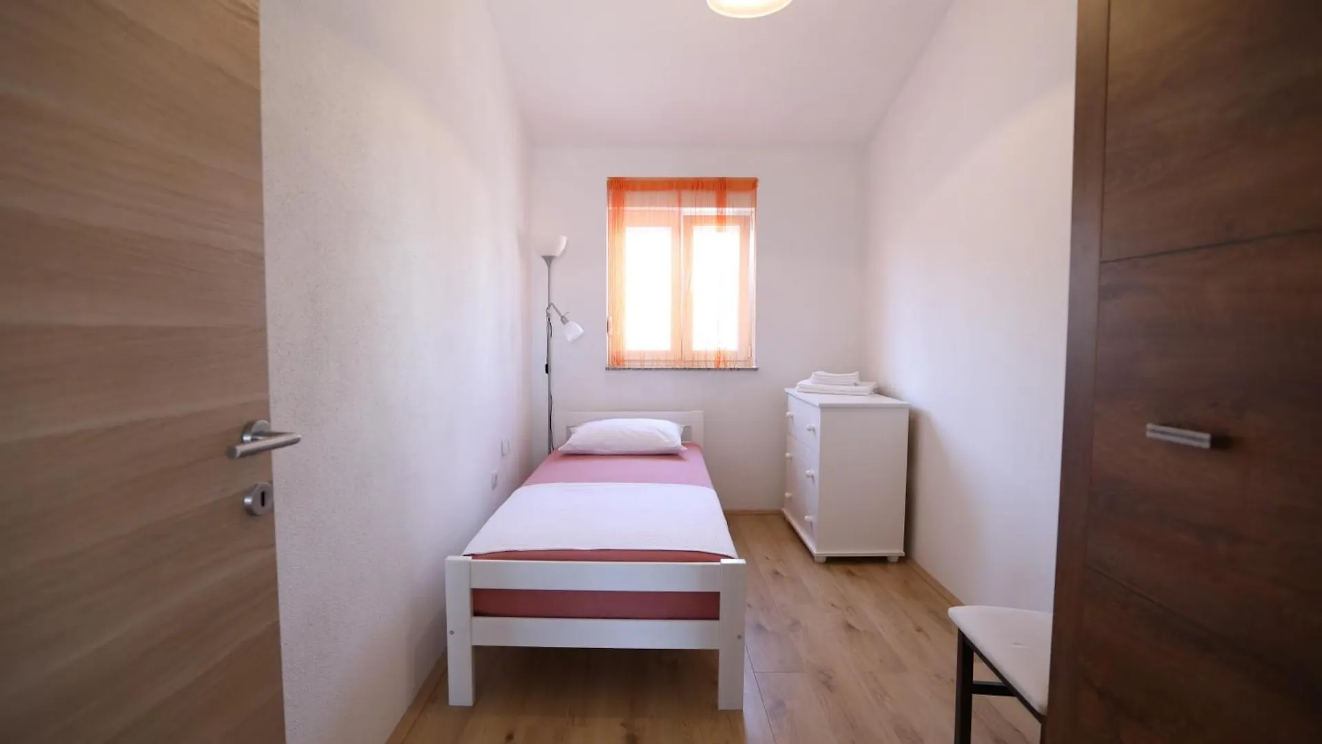Surf & Joy - Croatia Vacation Rentals Seaview Apartment Okrug Gornji Croatia