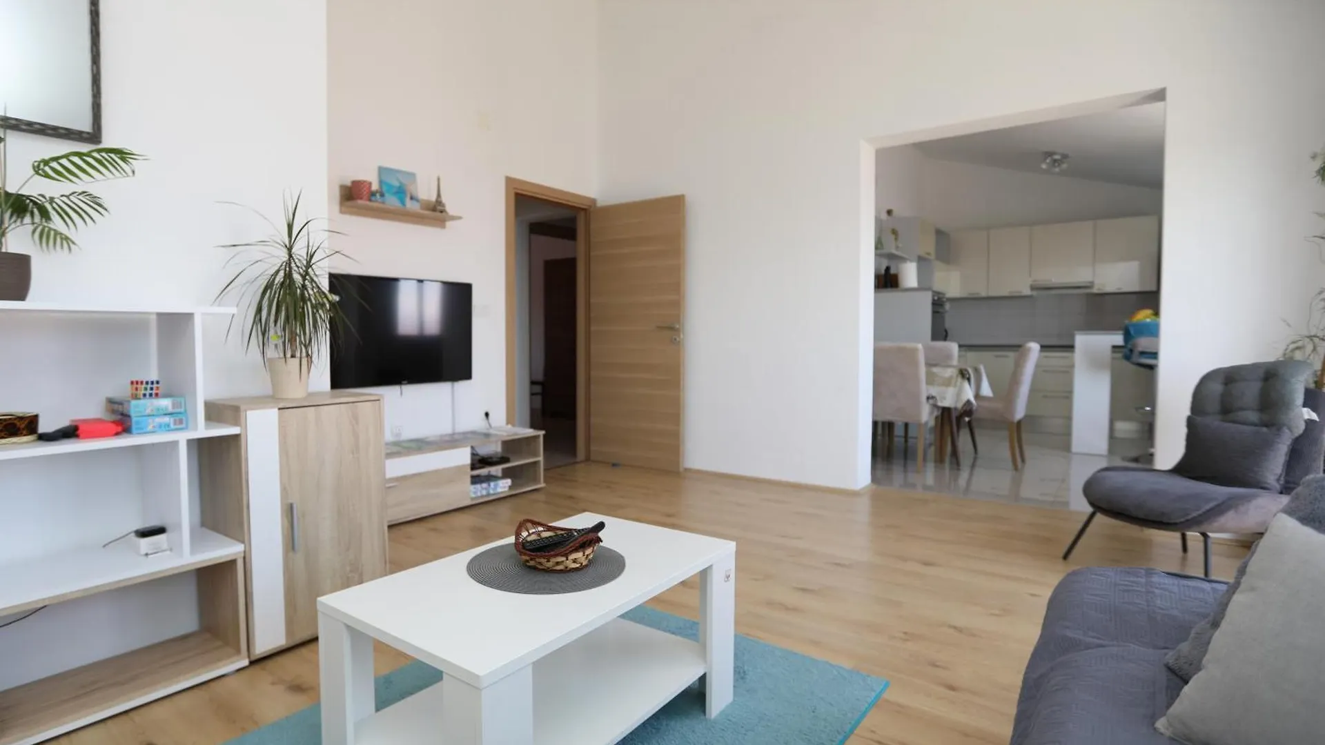 Surf & Joy - Croatia Vacation Rentals Seaview Apartment Okrug Gornji 0*,