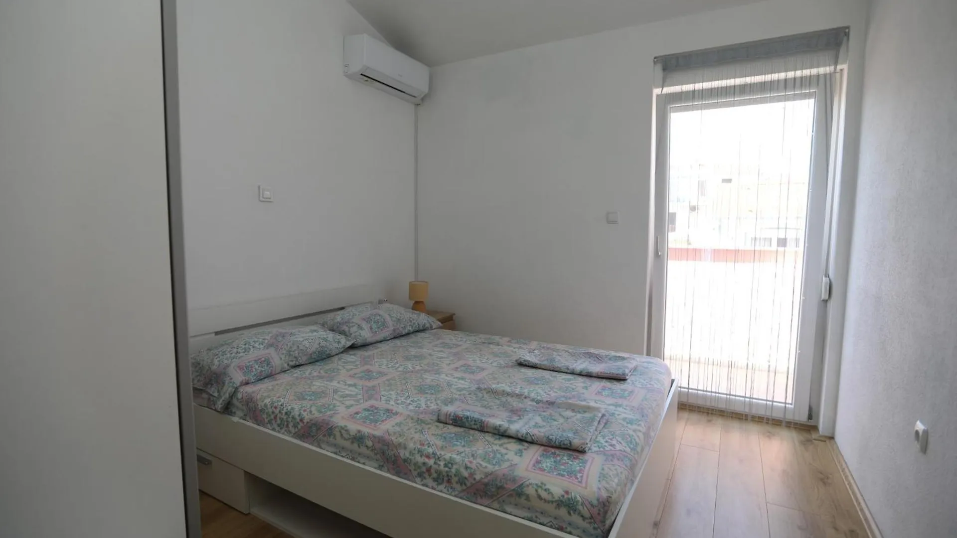 Surf & Joy - Croatia Vacation Rentals Seaview Apartment Okrug Gornji
