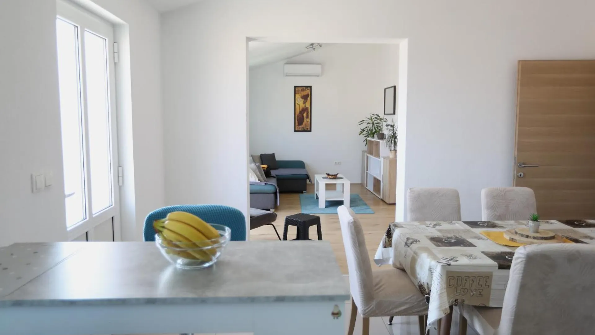 Surf & Joy - Croatia Vacation Rentals Seaview Apartment Okrug Gornji