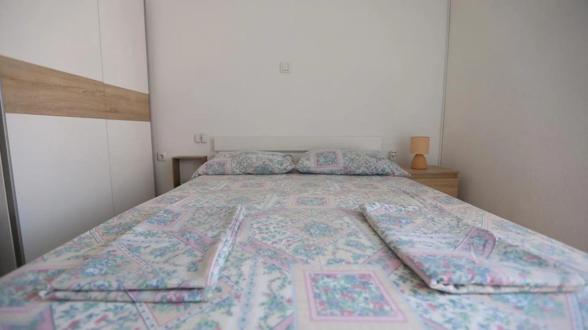 Surf & Joy - Croatia Vacation Rentals Seaview Apartment Okrug Gornji