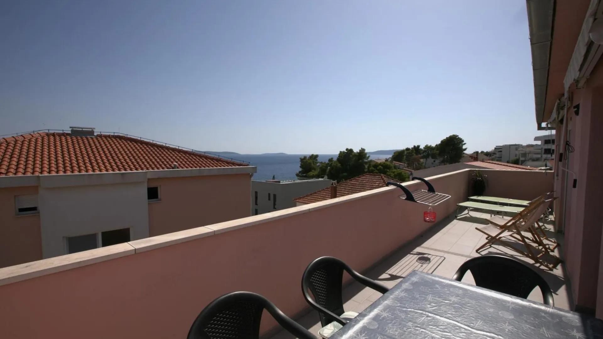Surf & Joy - Croatia Vacation Rentals Seaview Apartment Okrug Gornji 0*,  Croatia